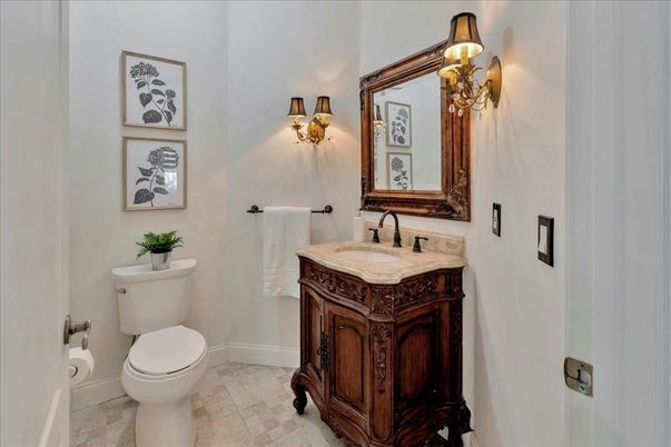 Bathroom, Interior