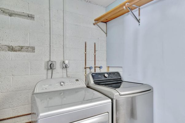 Interior, Washer