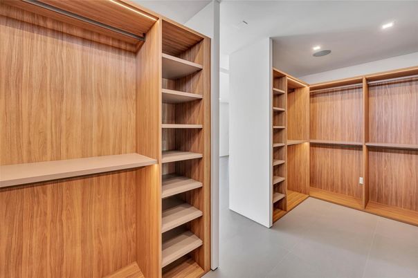 Interior, Recessed Lighting, Walk-in Closets