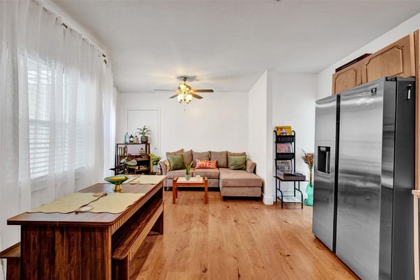 Interior, Kitchen, Living room, Stainless Steel Appliances, Wood Texture Flooring