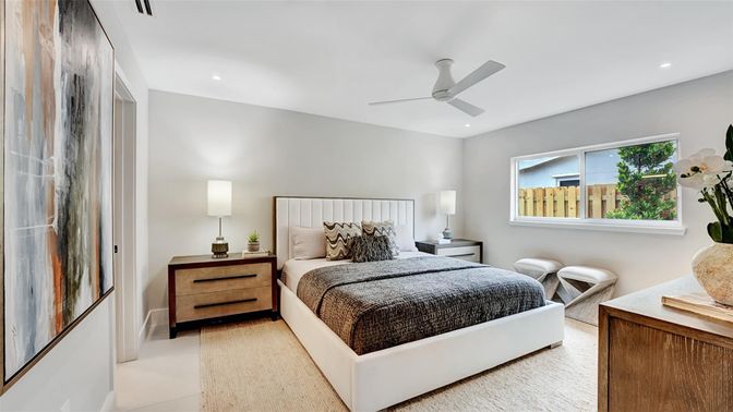 Bedroom, Interior, Recessed Lighting