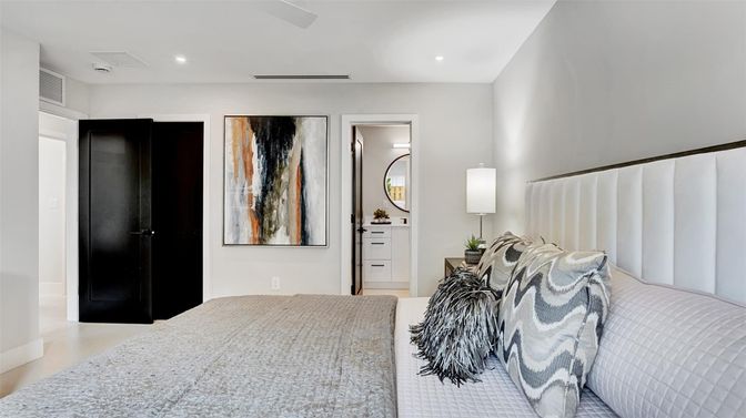 Bedroom, Interior, Recessed Lighting