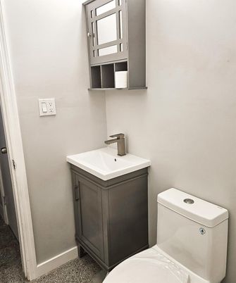 Bathroom, Interior