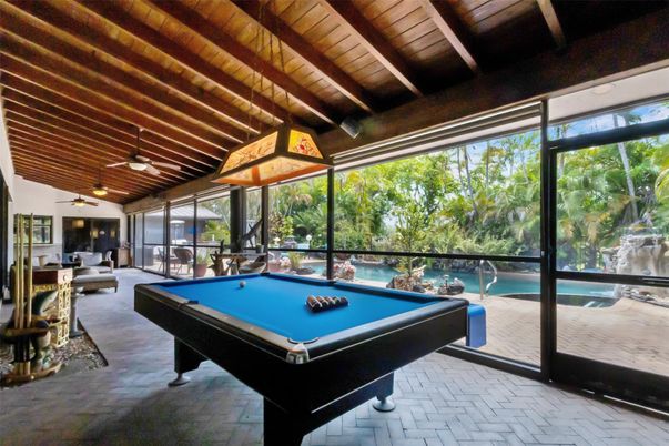 Billiard Table, Game Room, Interior, Wooden Beams, Wooden Ceilings