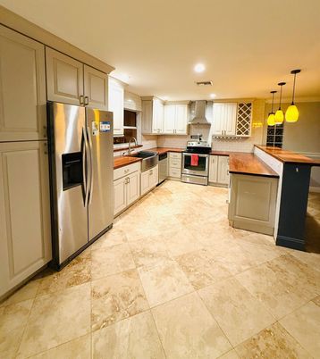 Interior, Kitchen, Pendant Lights, Recessed Lighting, Stainless Steel Appliances