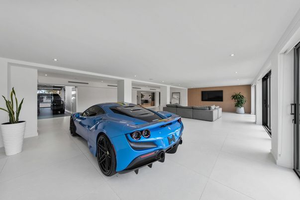 Interior, Recessed Lighting