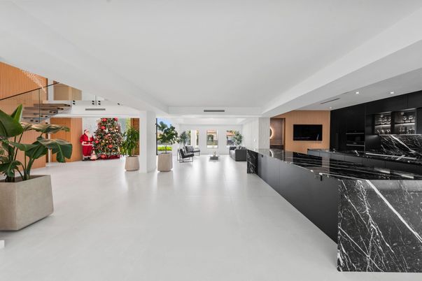 Interior, Kitchen, Marble Walls, Recessed Lighting