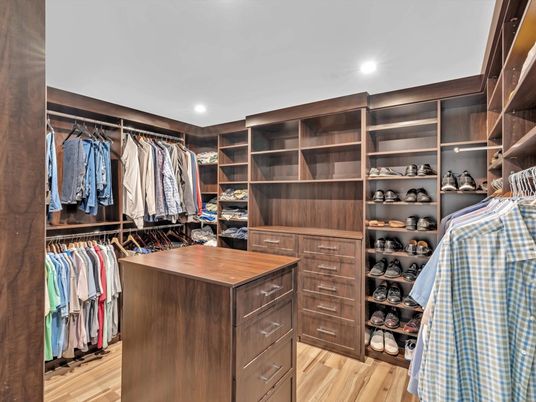 Interior, Recessed Lighting, Walk-in Closets, Wood Texture Flooring