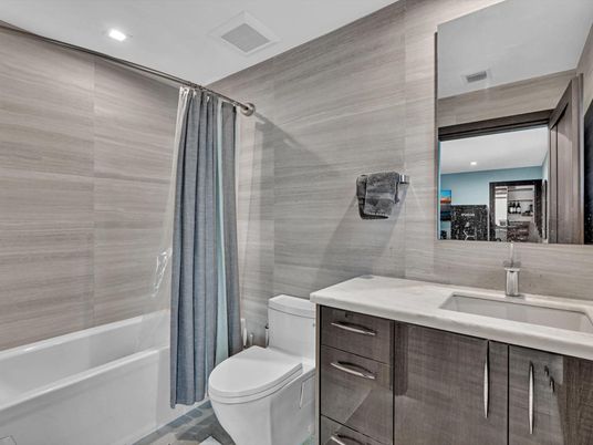 Bathroom, Interior, Recessed Lighting