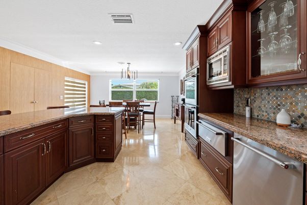 Dining room, Interior, Kitchen, Pendant Lights, Recessed Lighting