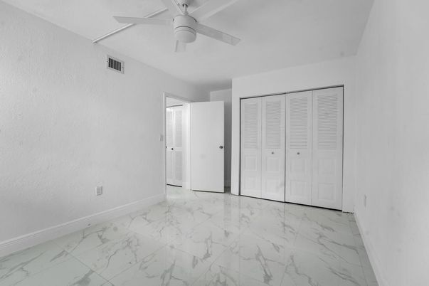 Empty room, Interior, Marble