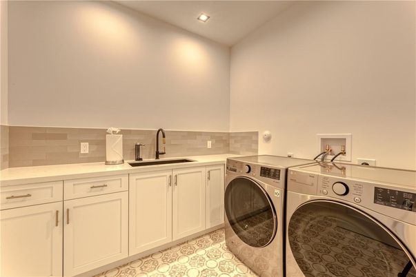 Interior, Recessed Lighting, Washer