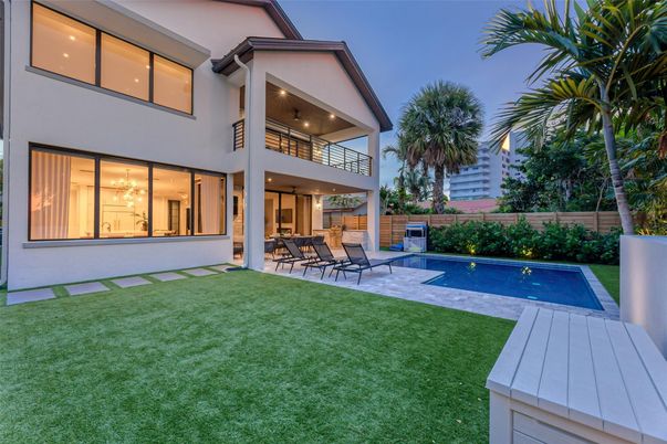 Backyard, Exterior, Pool