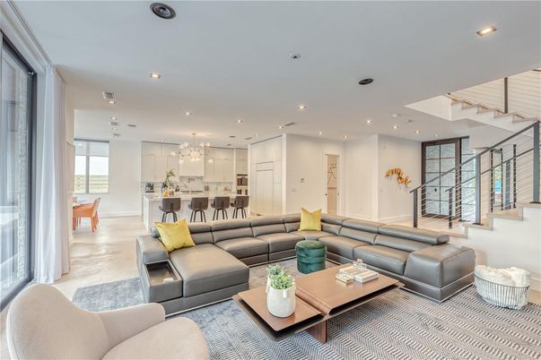 Interior, Kitchen, Living room, Pendant Lights, Recessed Lighting