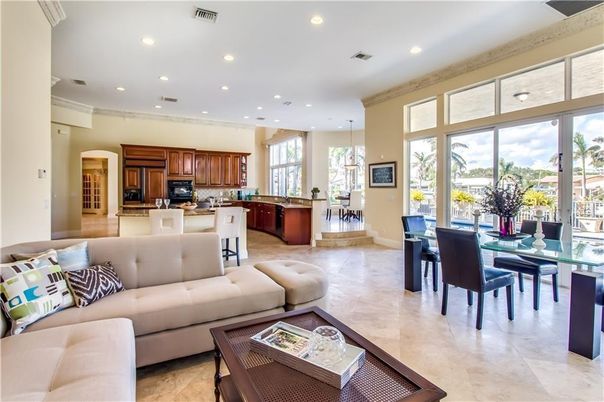 Dining room, Interior, Kitchen, Living room, Pendant Lights, Recessed Lighting, Stainless Steel Appliances