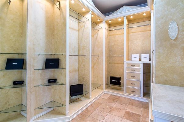 Interior, Recessed Lighting, Walk-in Closets