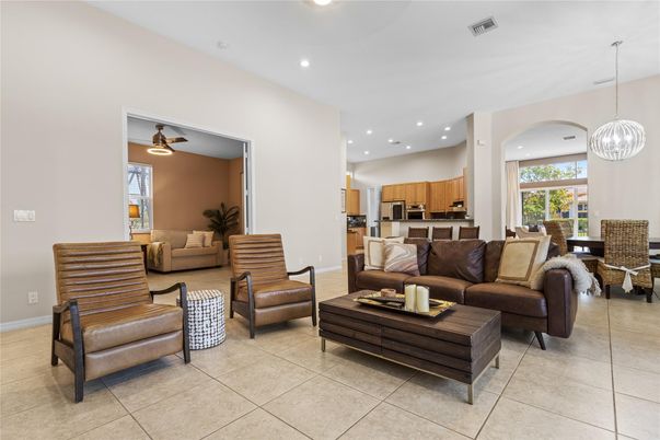 Dining room, Interior, Kitchen, Living room, Pendant Lights, Recessed Lighting
