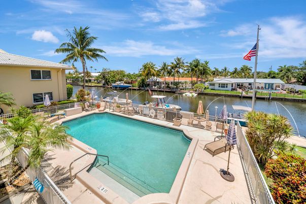 Exterior, Pool, Water