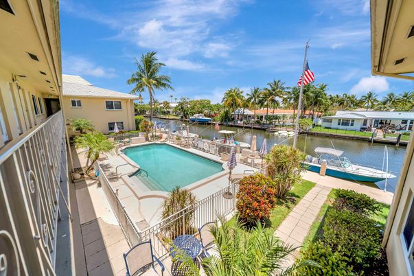 Exterior, Pool, Water