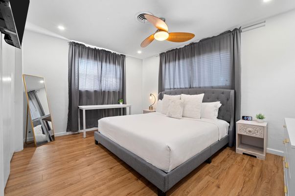 Bedroom, Interior, Recessed Lighting, Wood Texture Flooring