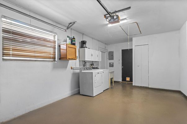 Interior, Washer
