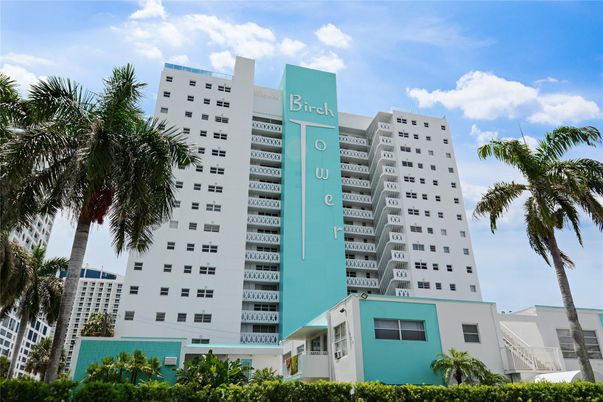 Exterior, Facade, Condo Building