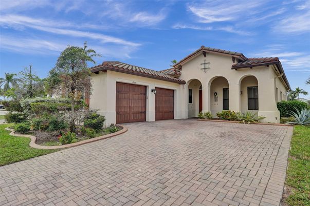 Attached, Backyard, Exterior, Facade, Spanish Mediterranean