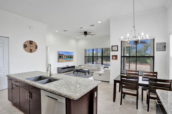 Chandelier, Dining room, Interior, Kitchen, Living room, Recessed Lighting