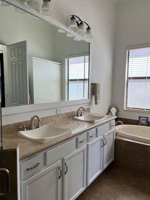 Bathroom, Dual Sink Vanities, Interior