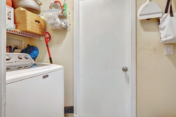 Interior, Utility Closets, Washer