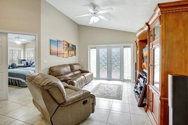 Bedroom, Interior, Living room