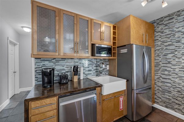 Interior, Kitchen, Stainless Steel Appliances