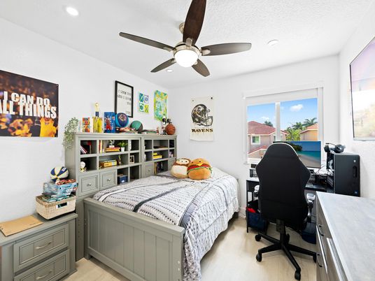 Bedroom, Home Office, Interior, Recessed Lighting