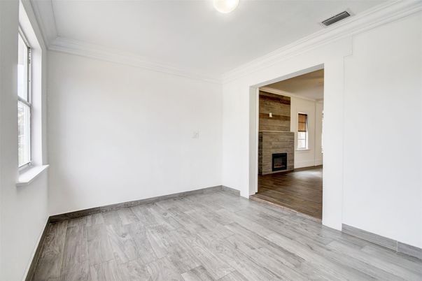 Empty room, Fireplace, Interior, Wood Texture Flooring