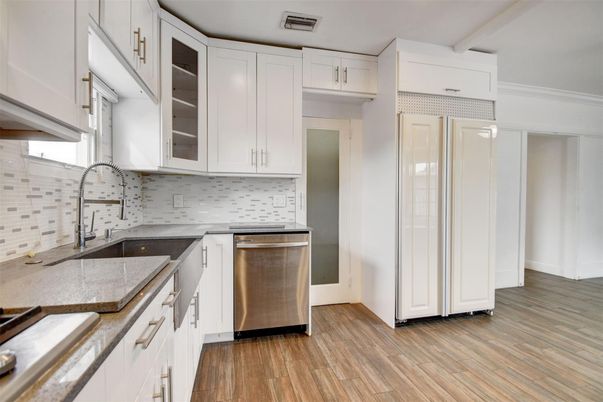 Interior, Kitchen, Stainless Steel Appliances, Wood Texture Flooring