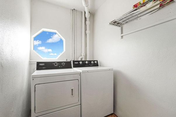 Interior, Utility Closets, Washer