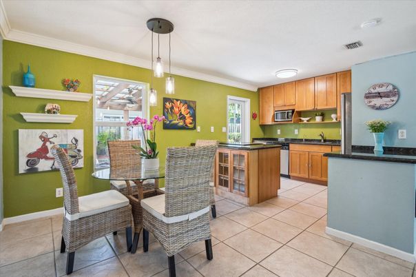 Dining room, Interior, Kitchen, Pendant Lights