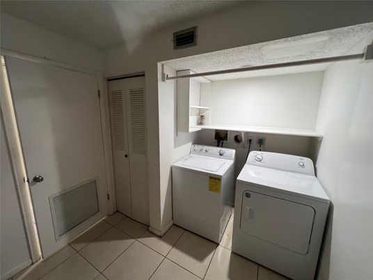 Interior, Washer