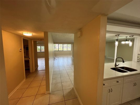 Interior, Kitchen, Pendant Lights
