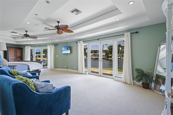 Interior, Living room, Recessed Lighting, Water