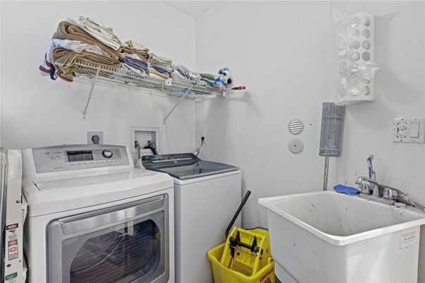 Interior, Washer