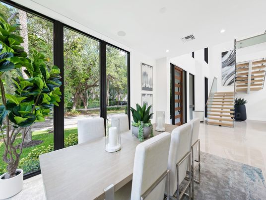 Dining room, Interior, Recessed Lighting