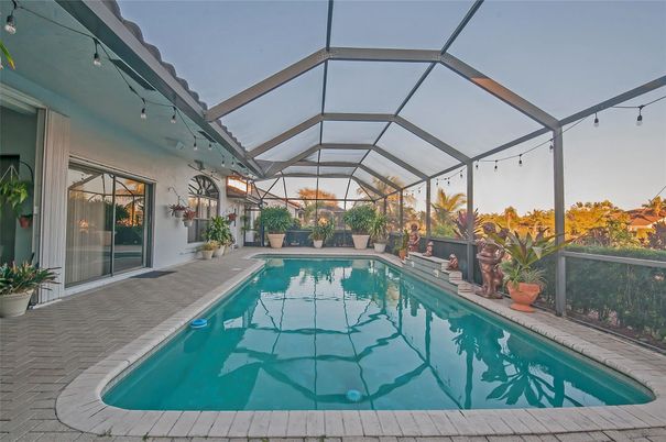 Glass Ceilings, Interior, Pool, Sun Room