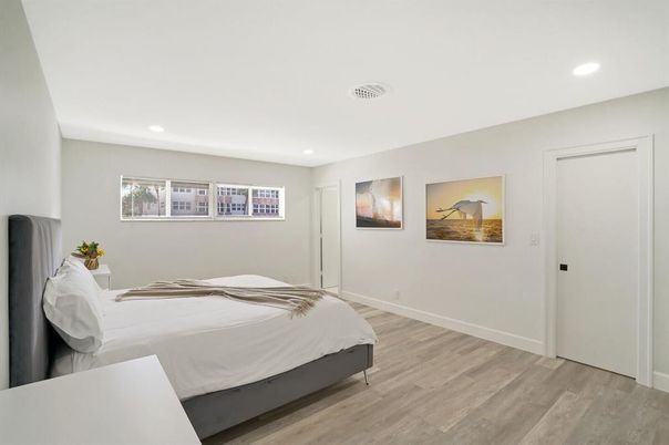 Bedroom, Interior, Recessed Lighting, Wood Texture Flooring