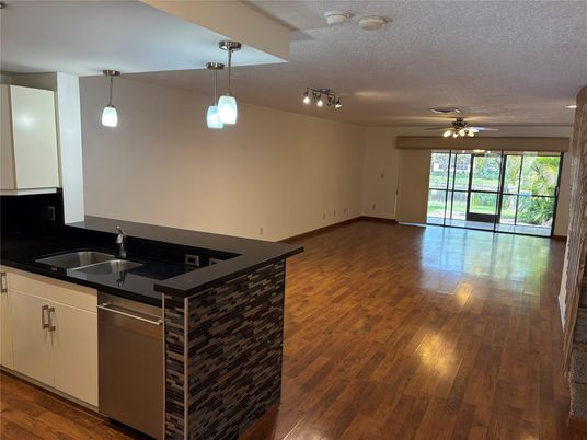 Interior, Kitchen, Pendant Lights, Wood Texture Flooring
