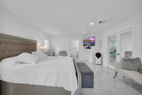 Bedroom, Interior, Marble, Recessed Lighting