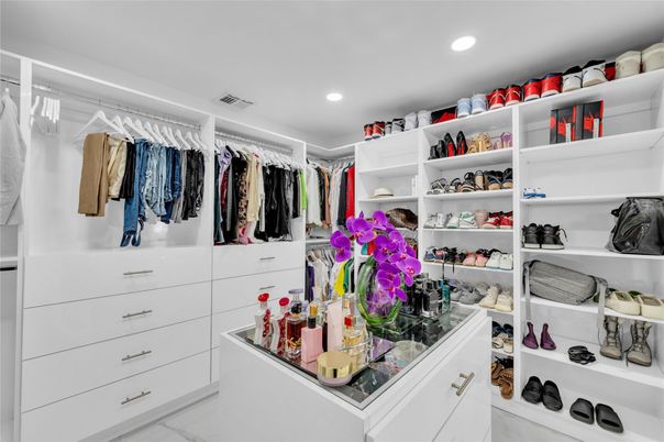 Interior, Marble, Recessed Lighting, Walk-in Closets