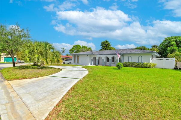 Attached, Backyard, Exterior, Facade, Ranch