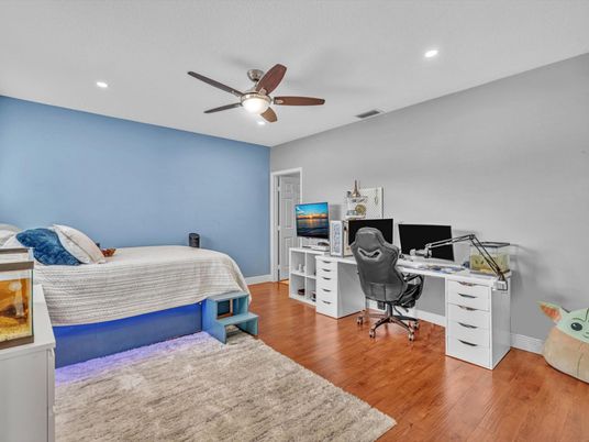 Bedroom, Home Office, Interior, Recessed Lighting, Wood Texture Flooring