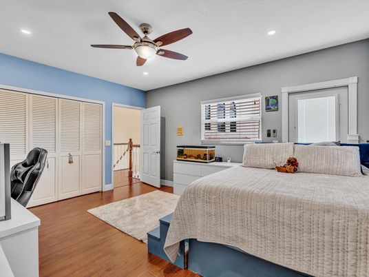 Bedroom, Interior, Recessed Lighting, Wood Texture Flooring